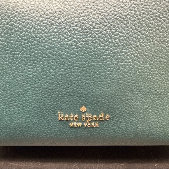 Kate Spade New York Zippy Shoulder Bag Pebbled Leather Purse. New With Tags - Picture 3 of 10